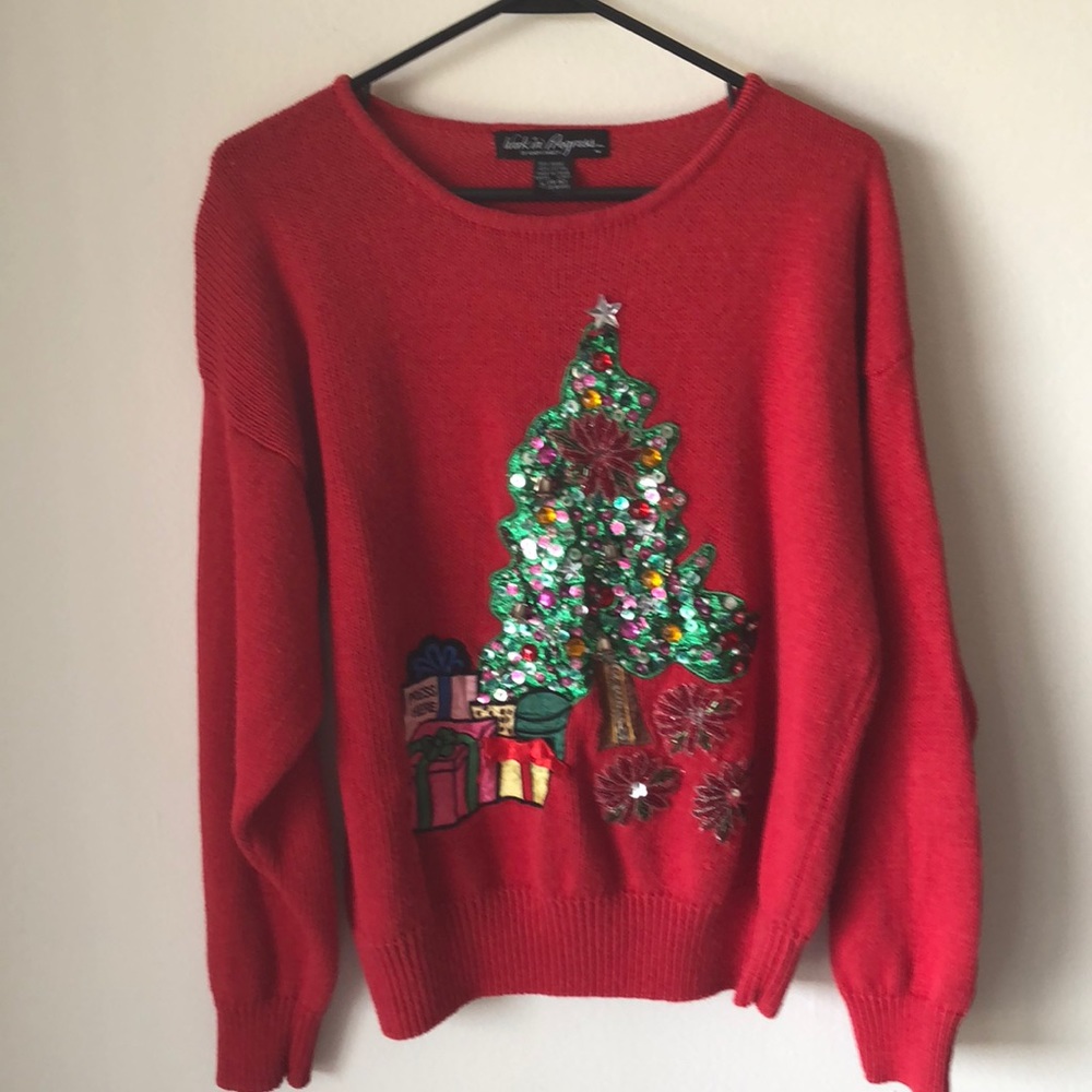 UGLY CHRISTMAS SWEATER